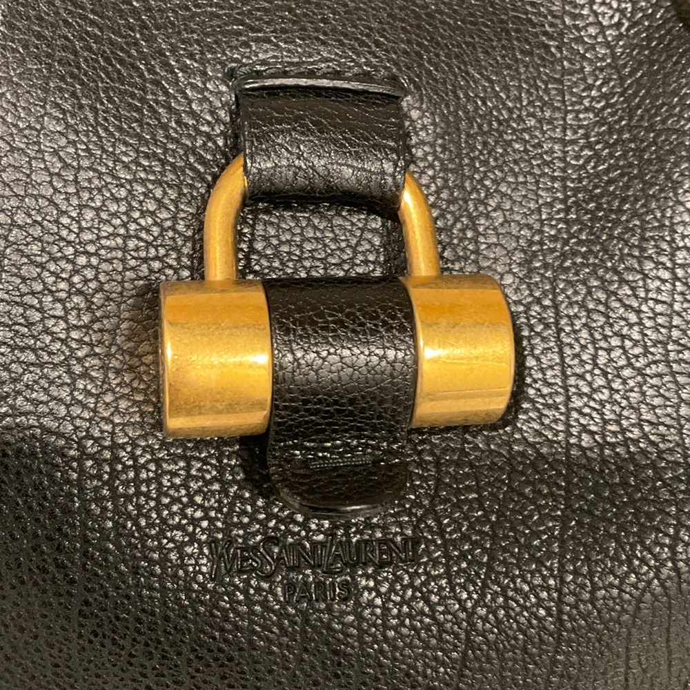 Saint Laurent Muse Handbag - Picture 4 of 12
